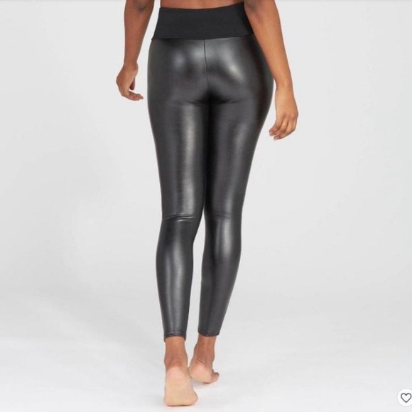 Spanx Assets All Over Faux Leather Leggings Sz Small EUC - Picture 2 of 5